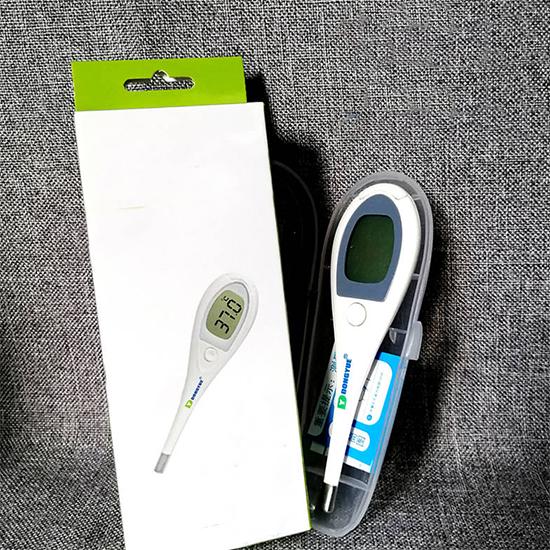 LCD Digital Medical Thermometer Accurate Fast Readings-Oral and Rectal Thermometer for Baby Adult
