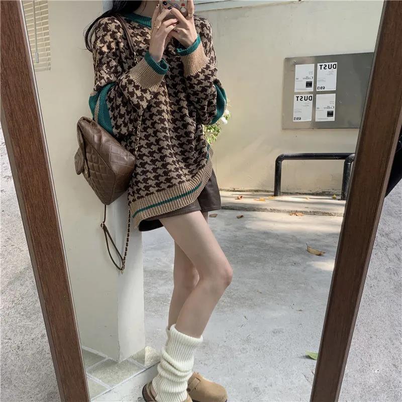 Korean Style Lazy Sweater Women's Autumn and Winter Knitted Trendy Ins Loose Foreign Style Round Neck Retro Houndstooth Top