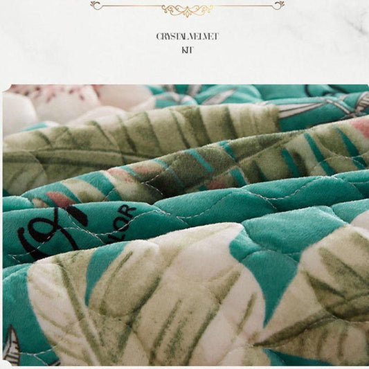 3pcs/set High-grade Crystal Velvet Bed Skirt Pillowcases Three-piece Anti-skid Warm Bedspread Thickened Winter Bedding