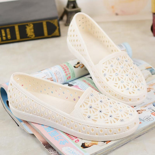 Summer Plastic Bird's Nest Hole Shoes Breathable Hollow Female Sandals Nurse Shoes Soft Bottom Non-slip Mother Shoes Flat Bottom Students