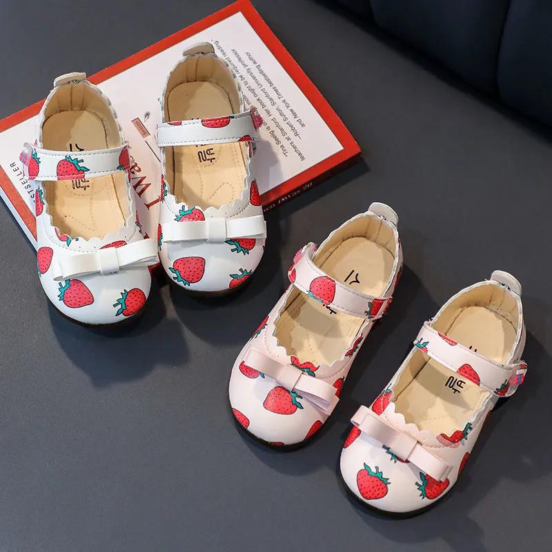 Girl's Soft Soled Bowknit Breathable Light Single Shoes Girls' Non Slip Solid Color Strawberry Printed Princess Shoes