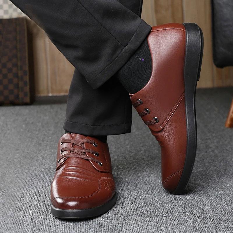 Men's Spring and Autumn Business Leather Shoes Real Cowhide Round Toe Breathable Dad Shoes Husband Casual Shoes Korean Men's Lace-up Shoes