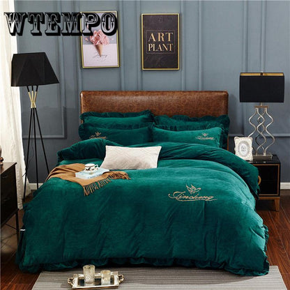 Winter Plush Bedding Set Soft Coral Velvet Thickness Duvet Cover Queen King Size Bedclothes