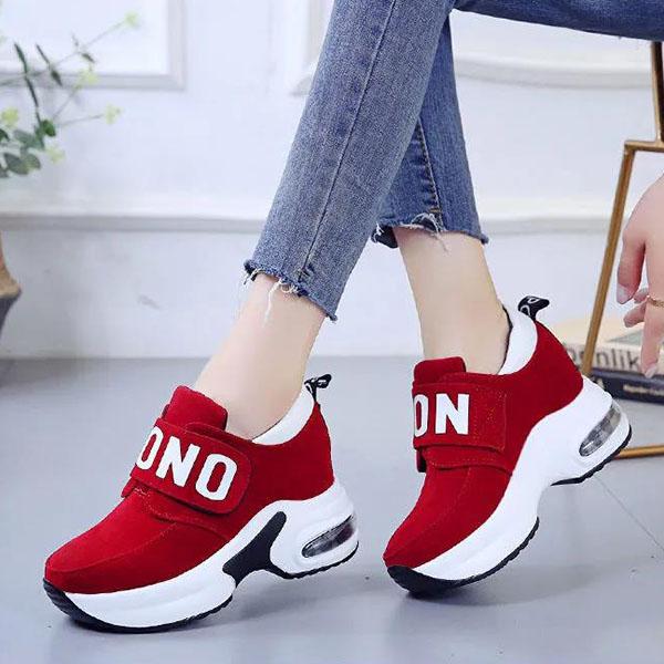 Spring and Autumn Versatile Wedge-soled Shoes Thick Bottom Women's Single Shoes Large Size Comfortable Middle Heel Casual Shoes