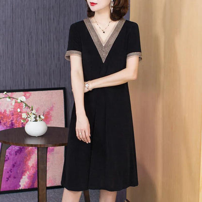 Summer Plus Size Black V-neck Dress Women's Loose and Slim A-line Skirt
