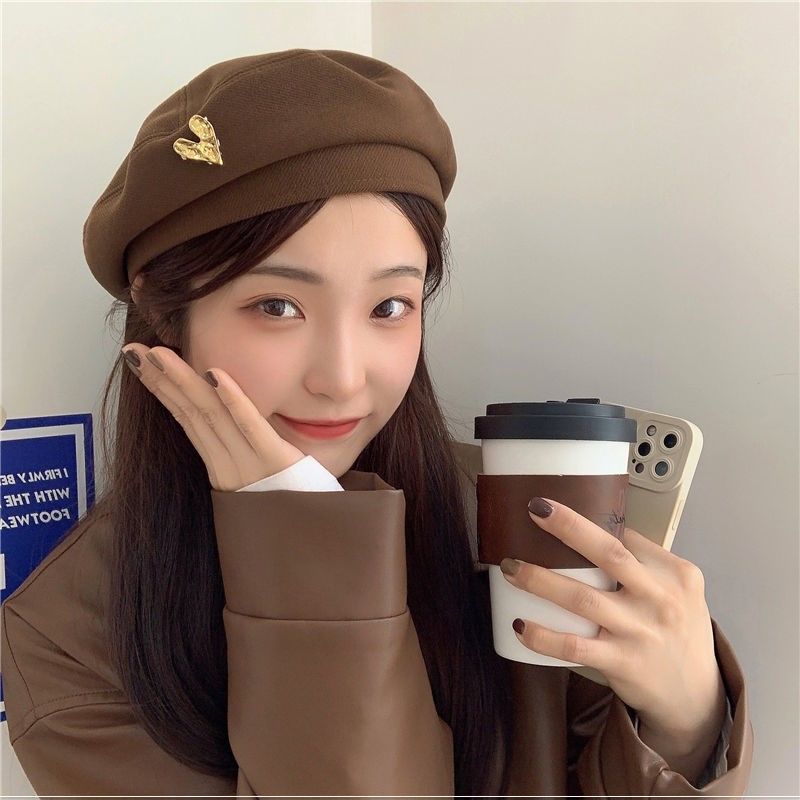 Ladies Beret Hat Vintage Woolen Retro Metal Heart Painter Hat Solid Sweet Cute All-match Beret Cap High Quality Beanies Cap