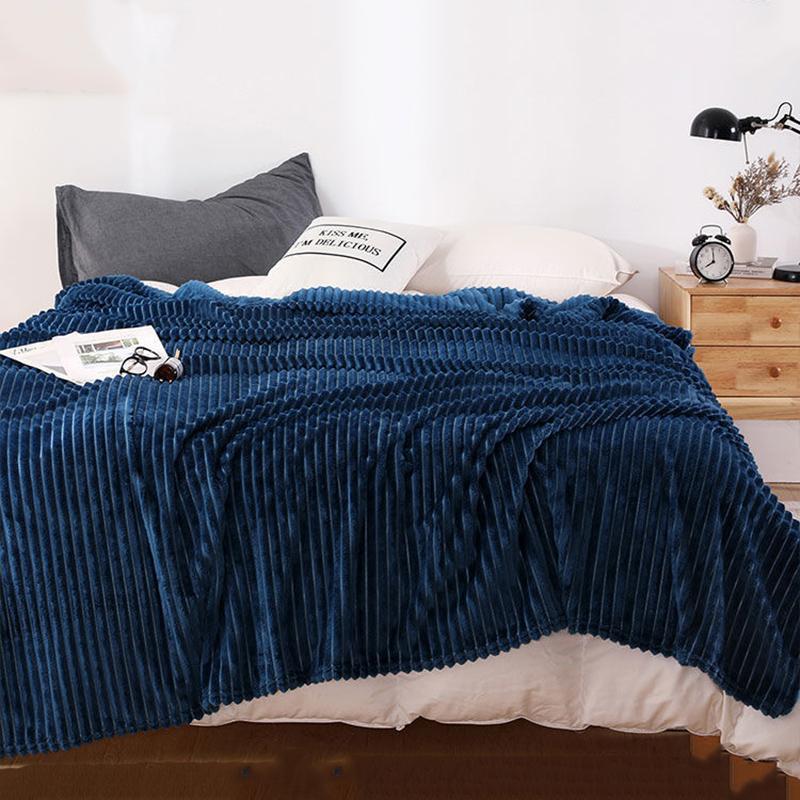 Milk Velvet Flannel Blanket Warm Napping Leisure Blanket Towel Blanket Single Double Summer Thin Blanket