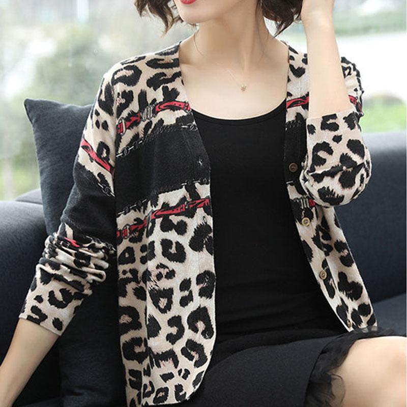 Women's Printed Wool Cardigan Thin Knitted Leopard Cardigan All-match Short  V-neck Knit Jacket Outwear