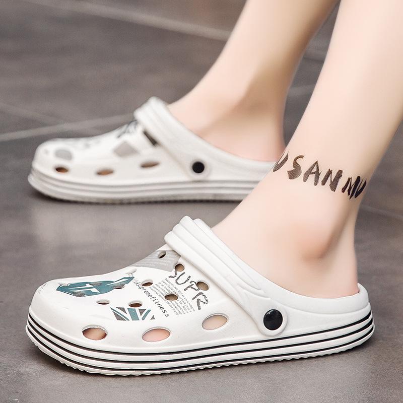 Slippers Men's Summer Outdoor Wear Hole Shoes Outdoor Beach Sandals Outdoor Sandals