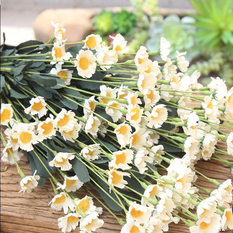 Artificial Flower Small Daisy Fake Flower Home Decoration Flower Silk Flower American Chamomile Dried Flower Countertop Display Bouquet Wildflower