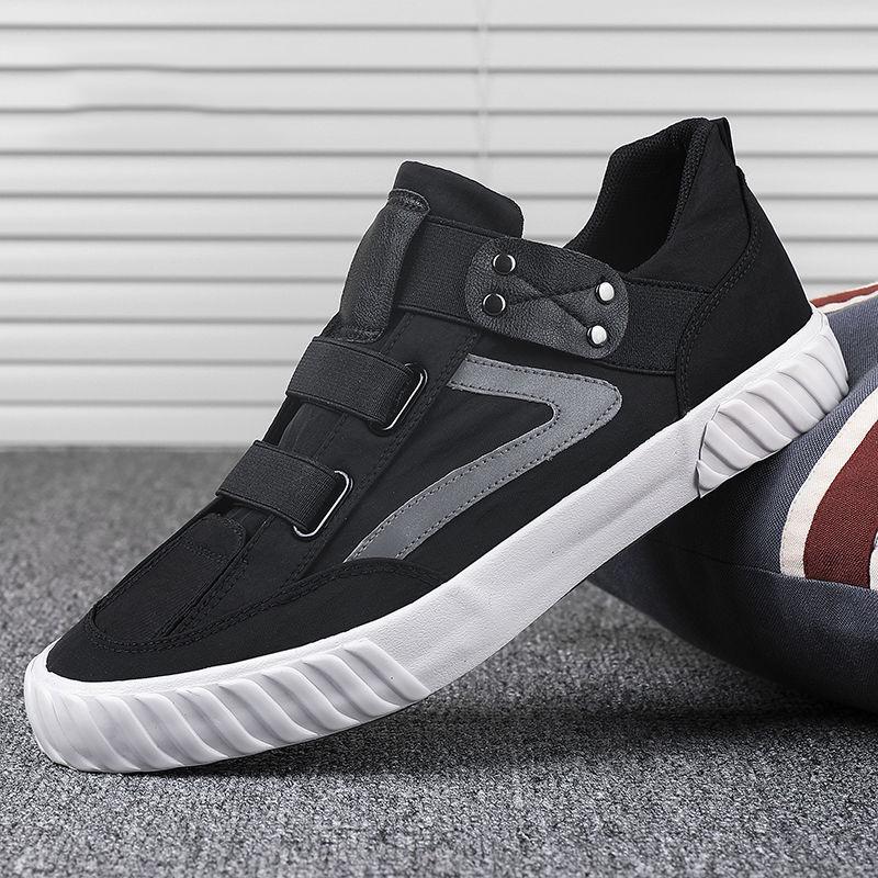 Men Canvas Shoes 2020 Comfortable Canvas Shoes Men Casual Shoes Male Flat Loafers Shoes Men Black