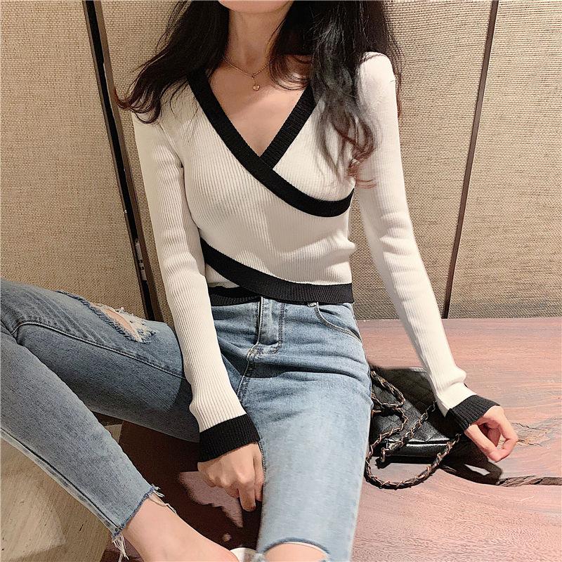 Long-sleeved V-neck Slim-fit Knit Sweater, Short All-match Retro Jacket, Spring and Autumn Striped Fashion Jacket