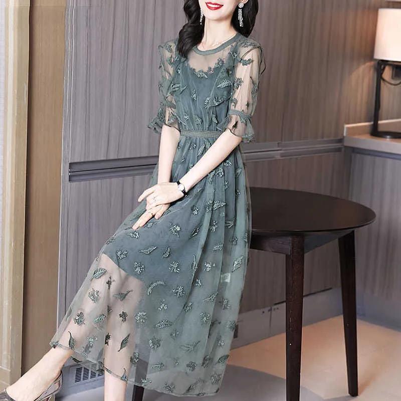 Heavy Industry Embroidery Flower High-end Dress Spring French Waist Slim Ruffled Mesh Skirt Women's Sweet Waist Mesh Skirt