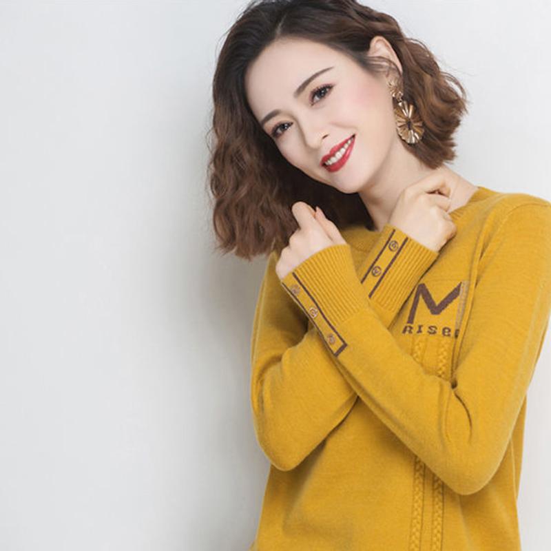 Spring  Autumn Round Neck Pullover Women's Short Loose Thin Long-sleeved Knitted Bottoming Shirt  Outer Wear