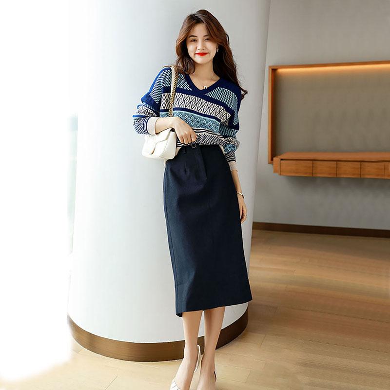 Sweater Women Stitching Printing V-neck Pullover Knitwear Korean Loose Fluffy Top Striped Sweater Autumn and Winter Fashion