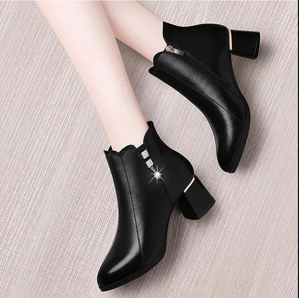 Fleece Short Boots Women's Winter Fashion All-match Thick-heeled Round Toe Boots Short Tube Rhinestone Cotton Shoes