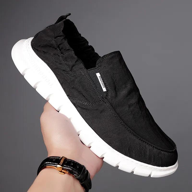 Old Beijing Cloth Shoes Men's Spring Breathable Slip-on Shoes Work Shoes Casual Shoes Skate Shoes Comfortable Sneakers Dad Shoes