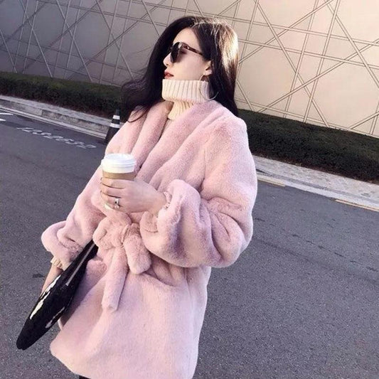 Faux Fur Jacket Winter Fashion V-neck Thickening Warm Waist Mid-length Fur Coat Suitable for Women