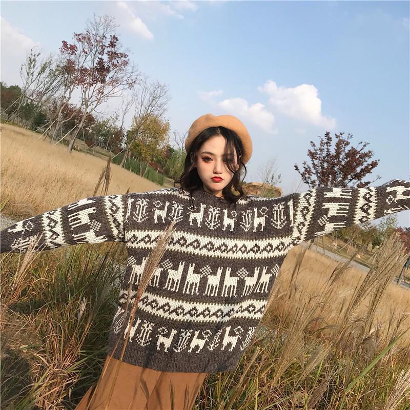 Autumn and Winter Retro Knitted Sweater Casual Round Neck Thick Coat Jacquard Loose Female Top