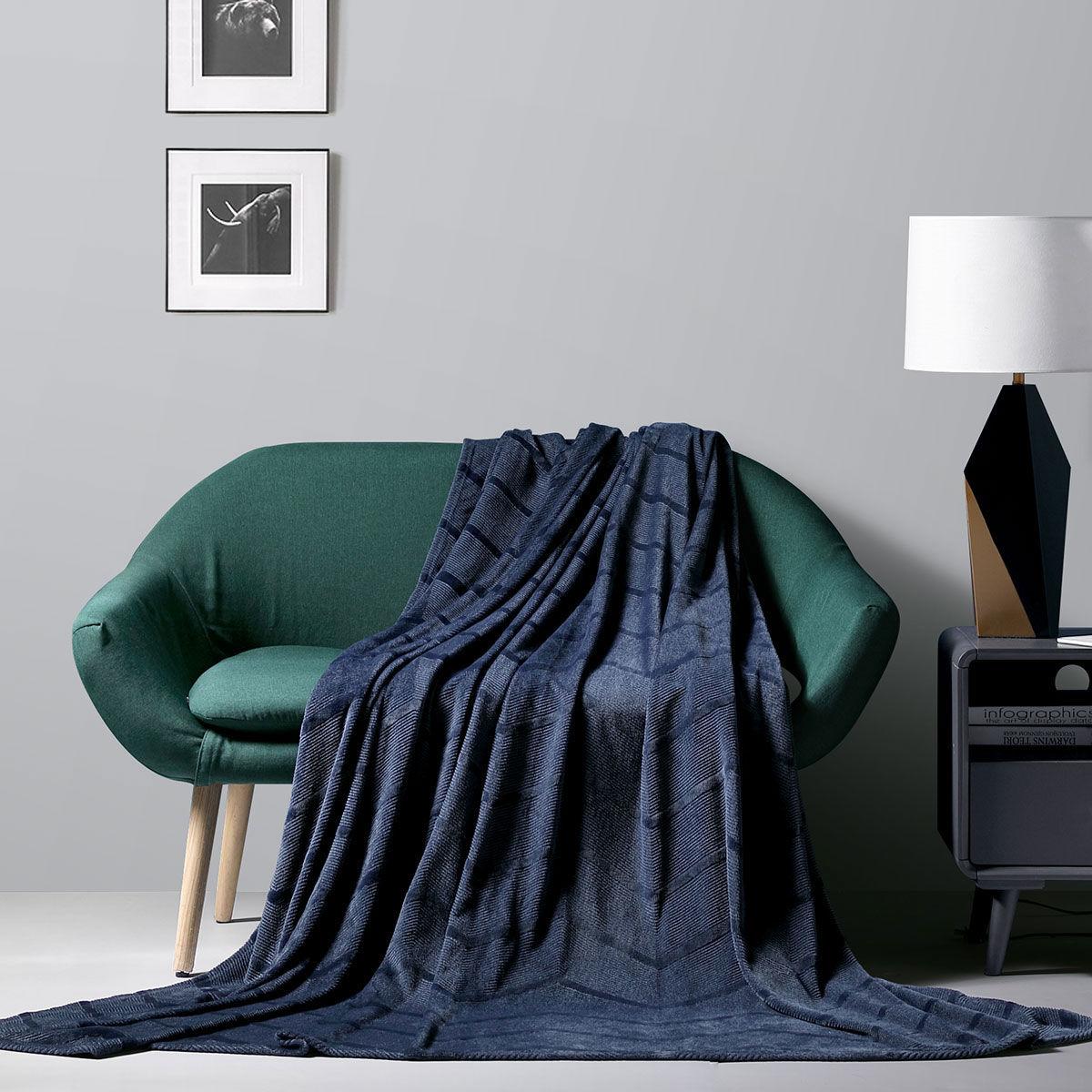 Flannel Embossed Double-sided Plus Fleece Warm and Breathable Blanket Coral Fleece Plus Fleece Warm Bed Sheet Siesta Blanket Sofa Decoration