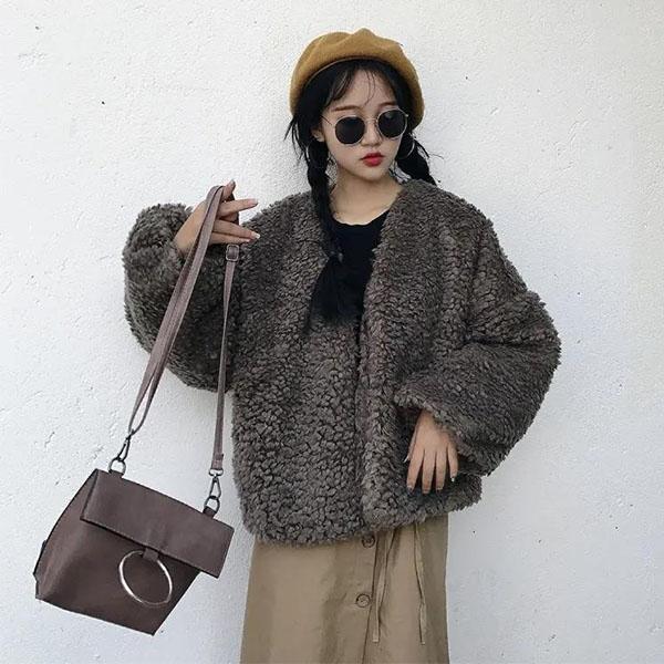 Autumn and Winter Women's Loose Short Lamb Wool Cardigan Jacket Student Warm Wool Long-sleeved Outer Jacket