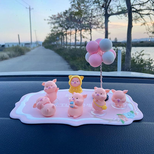 Creative Car Ornaments Car Center Console Hand-made Piggy Ornaments Toy Office Desktop Car Interior Decoration Supplies