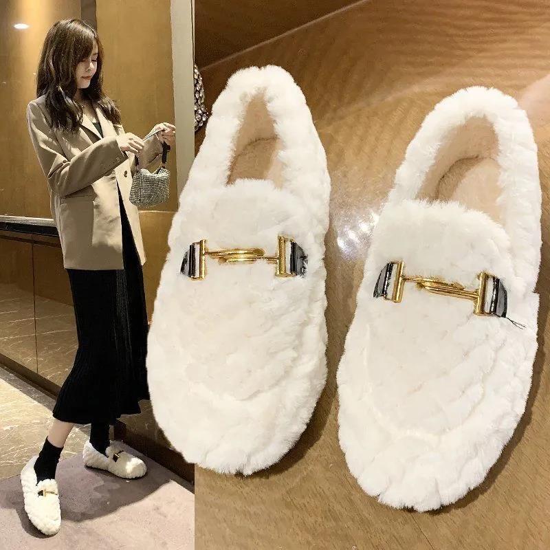 Autumn and Winter Women's Plush Shoes  Plus Velvet Cotton Shoes Short Plush Ankle Boots