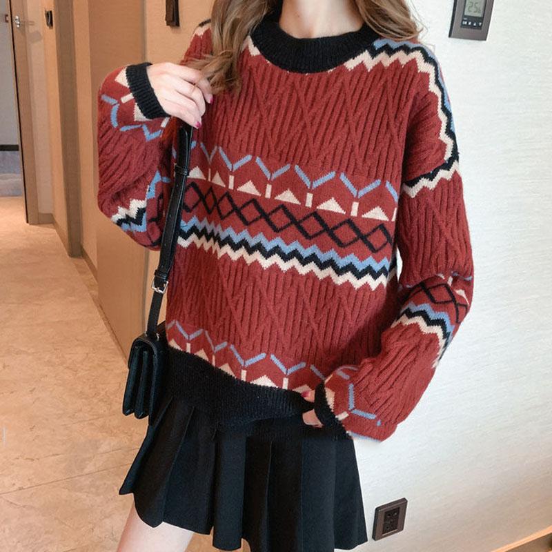 Autumn and Winter Casual Short Sweater Loose Retro Pullover Sweater Thick Knitted Women Sweater
