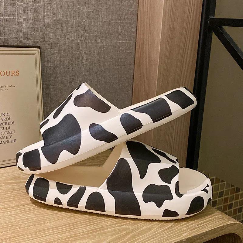 Couple Stepping on Shit Feeling EVA Slippers Female Indoor and Outdoor Wear Household Bathroom Bath Non-slip Deodorant Thick Bottom Sandals Male