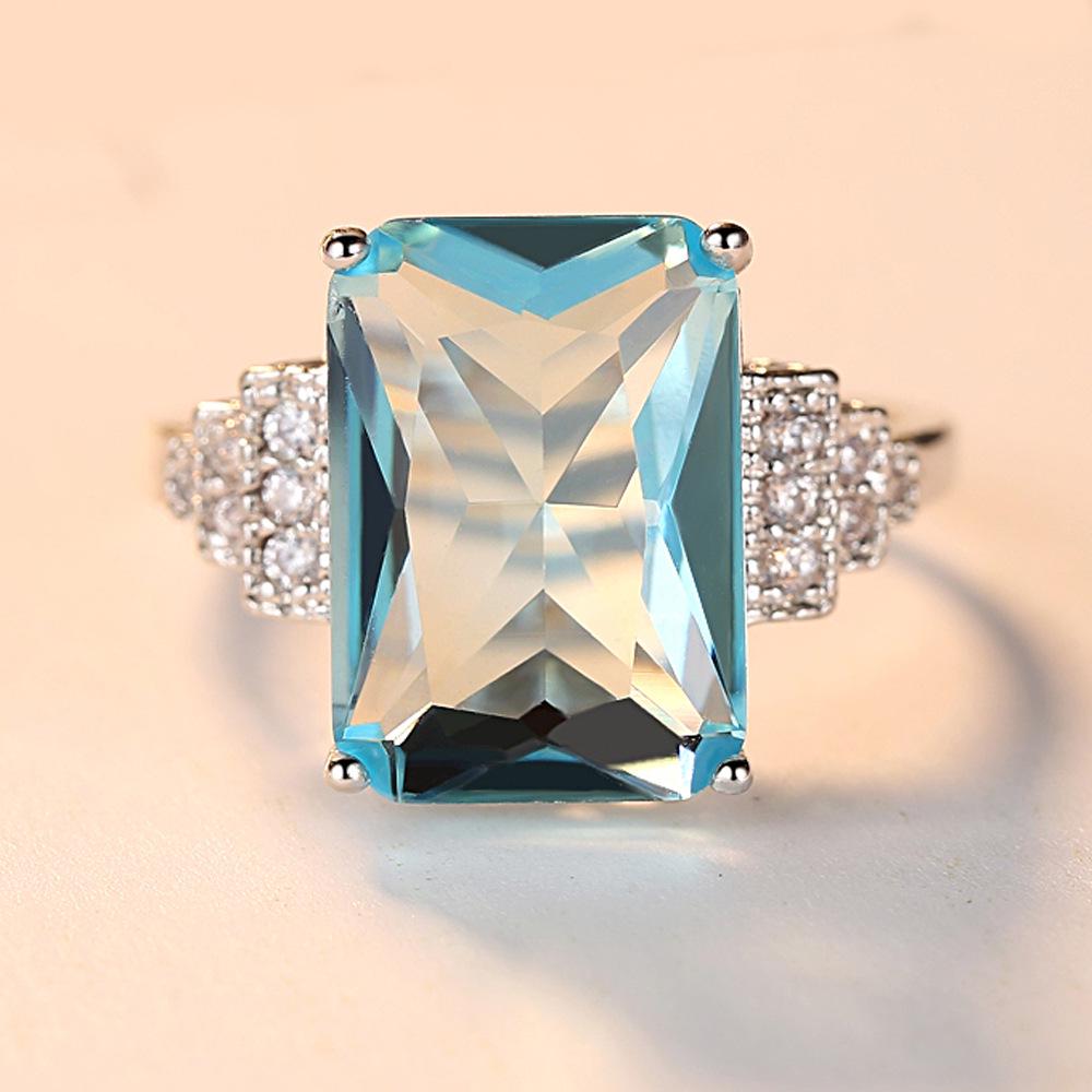 Amazon Fashion Creative Engagement Ring Aquamarine Topaz Ring Manufacturer Wholesale Four-Claw Aquamarine Zircon Ring