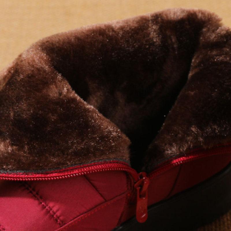 Thick Velvet Snow Boots Women's Waterproof Non-slip Middle Tube Women's Cotton Shoes Keep Warm and Comfortable In Winter
