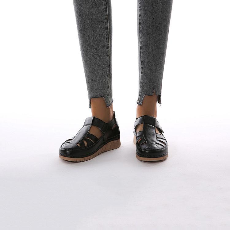 Office Ladies Spring Summer Large Size Breathable Flat Sandals Women's Autumn Solid Color Hollow Casual Leather Single Sandals