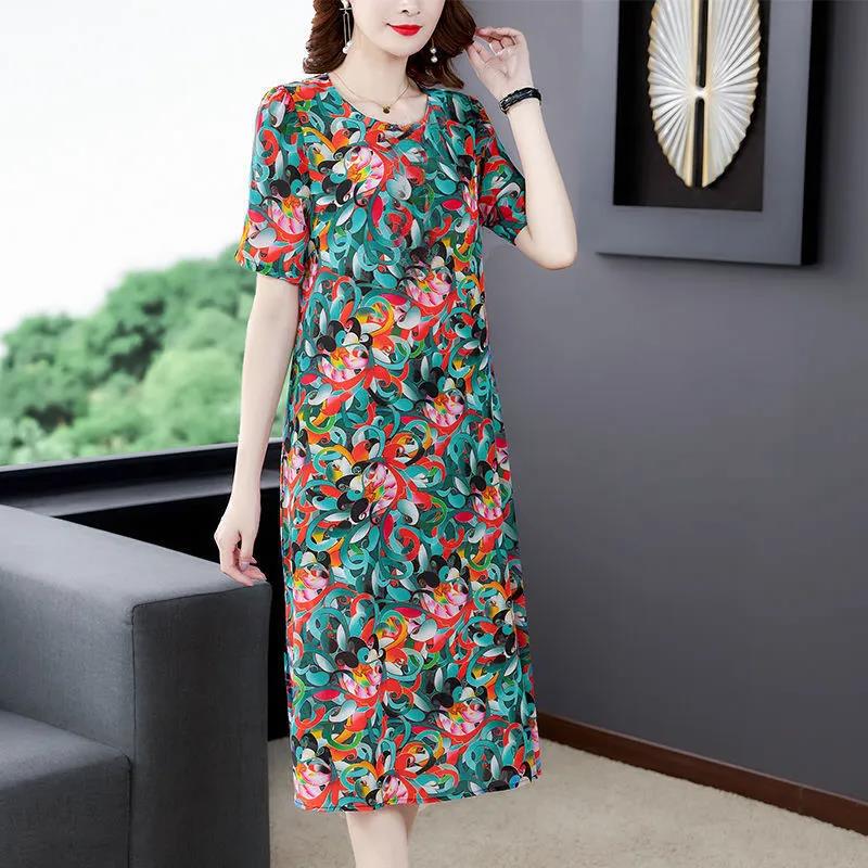 Women's Summer Short-sleeved Mid-length Skirt Floral Round Neck Large Size Loose Dress
