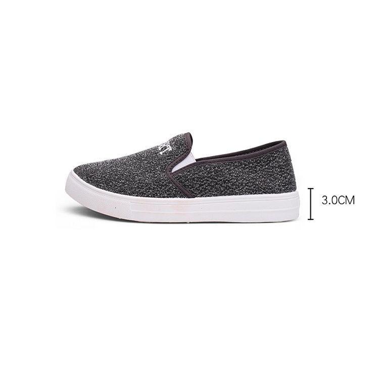 Women Summer Light Shoes Female Breathable Cloth Flat Shoes Non Slip Soft Sole Versatile Antiskid Casual Shoes
