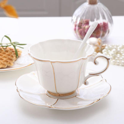 European bone china coffee cup dish British tea coffee cup afternoon tea cup with saucer and spoon
