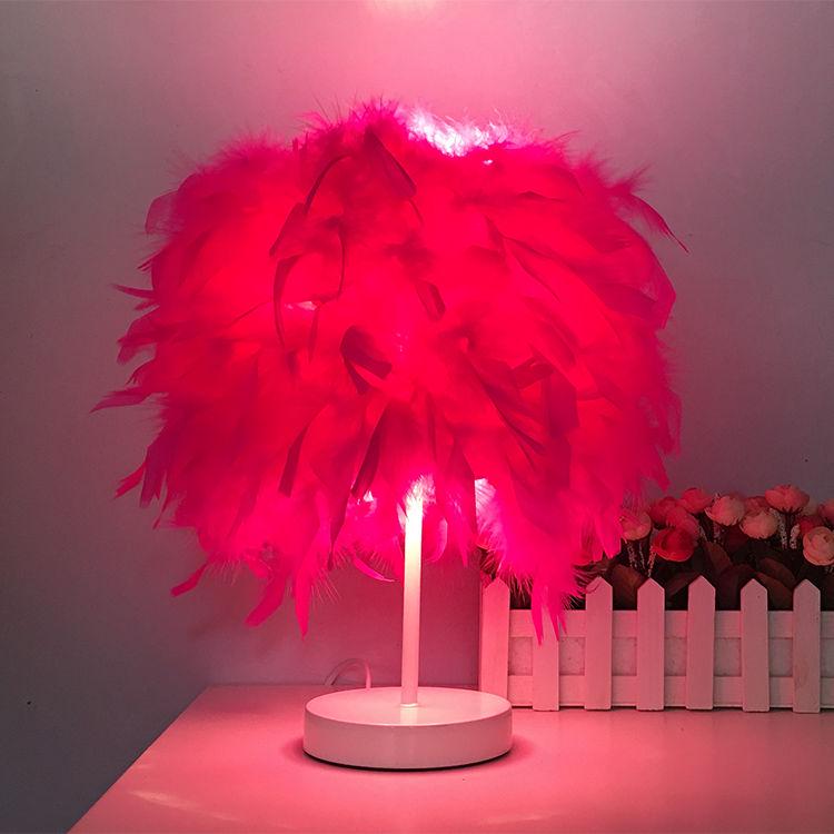 European Fashion Net Red Feather Table Lamp Wedding Celebration Decoration White Bedroom Bedside Creative Living Room Small Light