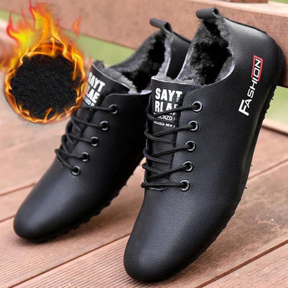 Men's Shoes Winter Plus Velvet Casual Shoes Black Leather Shoes Waterproof Non-slip Peas Shoes Boys Winter Warm Cotton Shoes