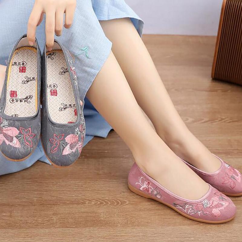 Spring and Summer Beef Tendon Bottom Old Beijing  Shoes Mother Single Shoes Ethnic Soft Bottom Women's Shoes Work Shoes Breathable Embroidered Shoes