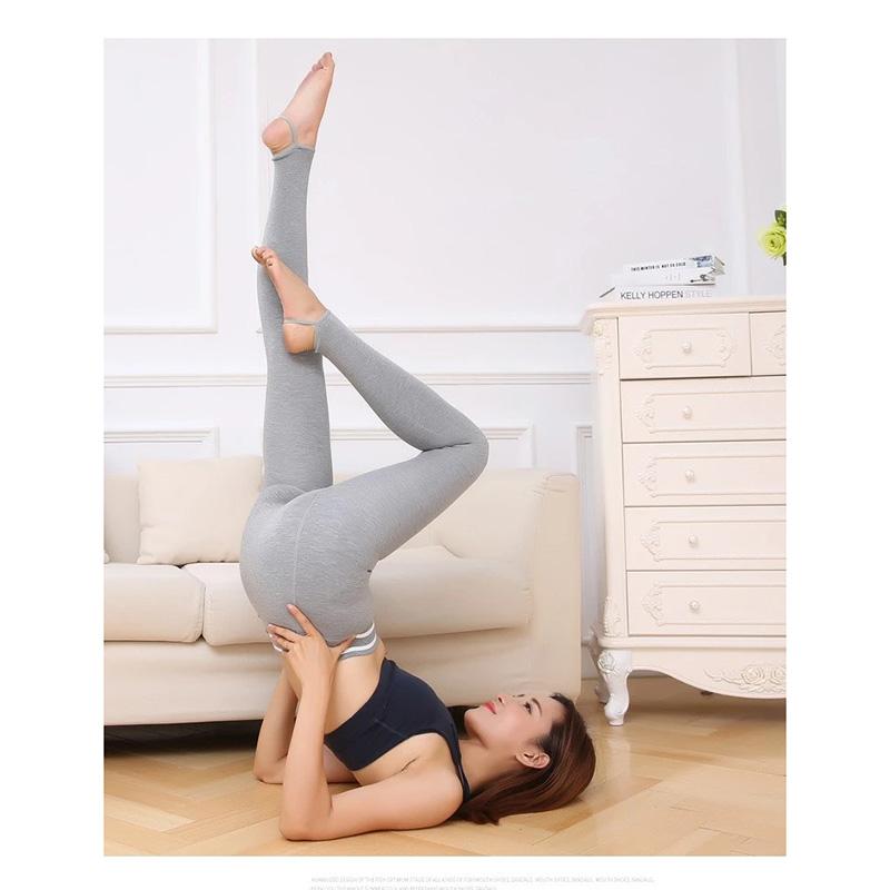 Women's Yoga Pants Thickened Plus Velvet Leggings Long Trousers Warm Pants Autumn and Winter Wear High Waist Slim Pants High Elastic Comfortable Pants