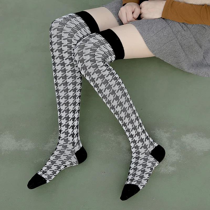 Autumn and Winter Knee Socks Thin Socks  Korean College Wind High Tube Pile Hose Leg Warmers Striped