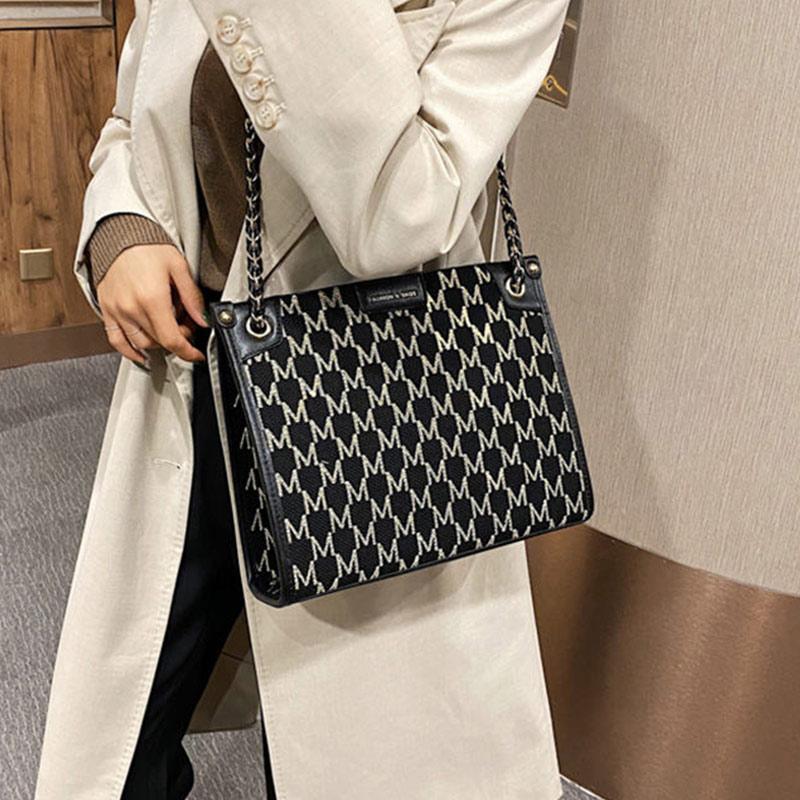 Bags Women Go Shopping Large-capacity Shoulder Bags Large Bags Casual Fashion Fashion All-match Chain Square Bag