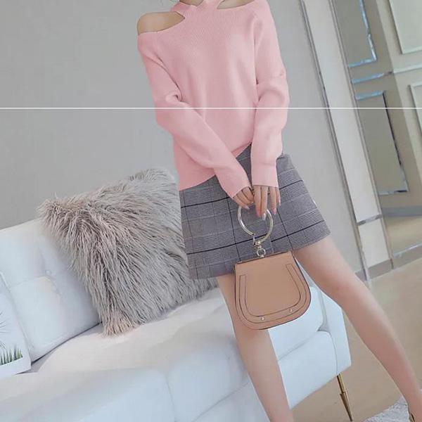 Spring and Autumn Hollow Halter Top Sexy Strapless Solid Color Base Shirt Women Round Neck Long Sleeve Comfortable Sweater