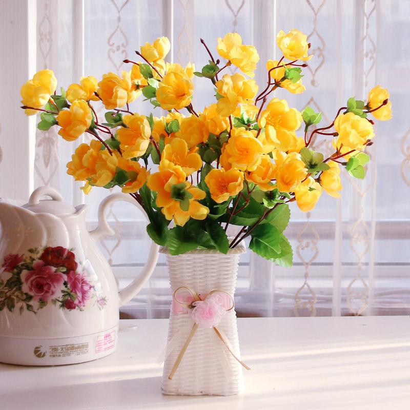 Table Decoration Living Room Plastic Flower Bouquet Small Potted Plant Decoration Artificial Flower Simulation Flower Indoor Furnishing Dining Table