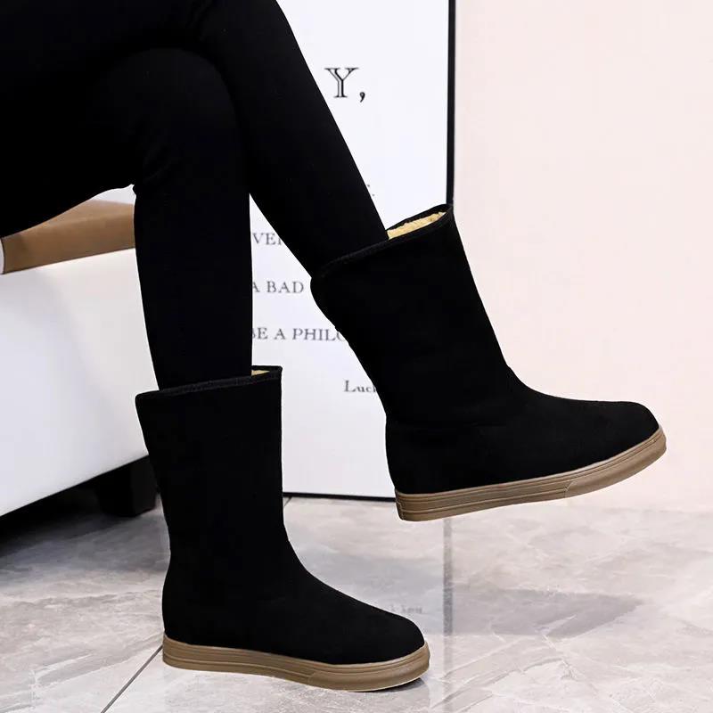 Snow Boots Women's Flat-bottomed Boots Wild Korean Round Head Winter Plus Velvet Thick Warm Boots