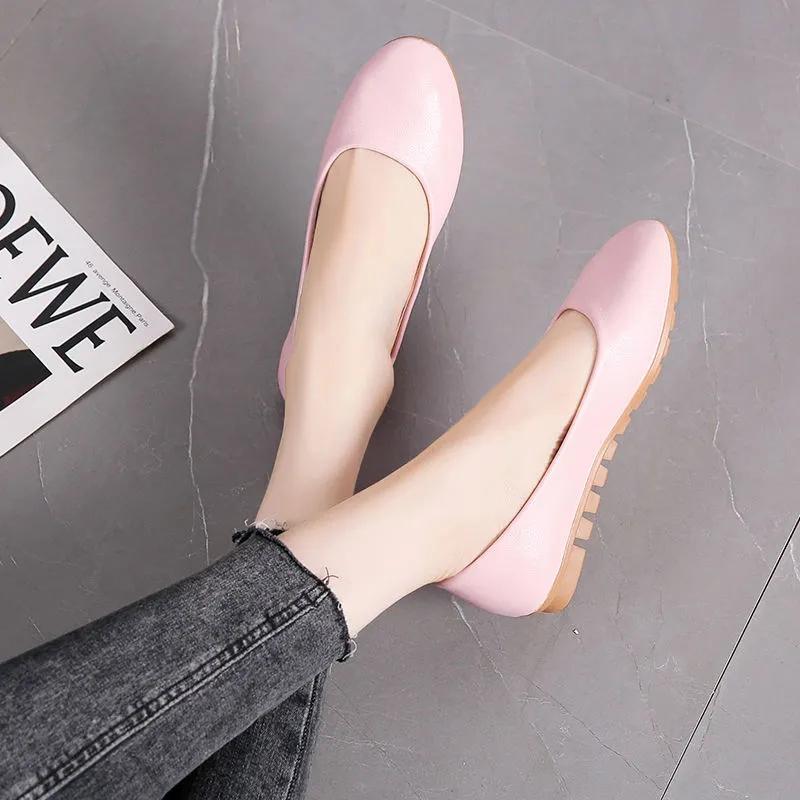Women's Round Toe Shoes Korean Style Shoes Ladies Comfortable Leather Shoes Nurse Work Shoes Soft Sole Mother's Shoes