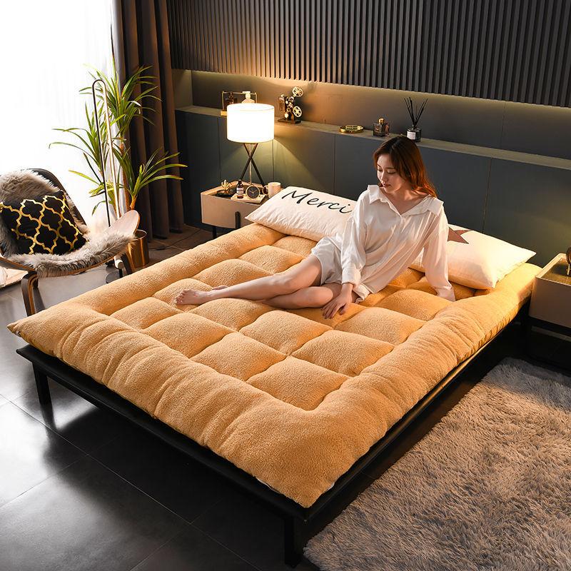 Lamb Velvet Mattress Pad Thickening Plus Velvet Warmth Non-slip Folding Dormitory Mattress Household Sleeping Pad Quilt