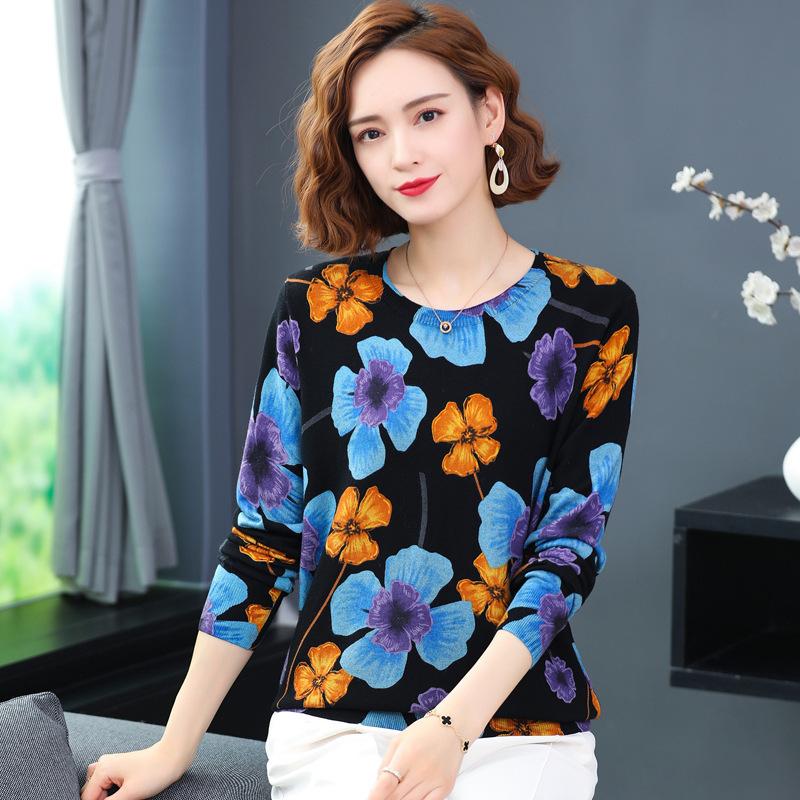 Autumn Winter Women's Knitted Sweater Flower Print Fashion Long-sleeved Sweater Retro Temperament Trend