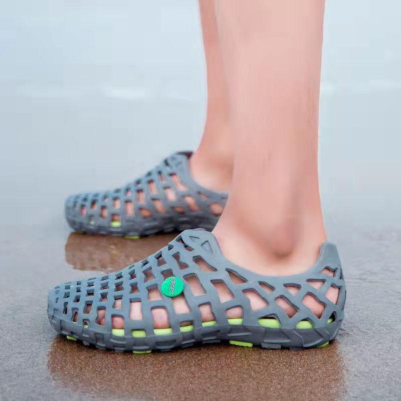 Pair of Shoes Unisex Breathable Mesh Sports Leisure Beach Shoes Sandals Non-slip