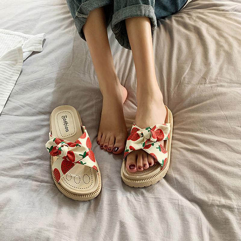 Women Open Toe Sandals and Slippers Women's Summer  Thick-soled Beach Shoes Seaside