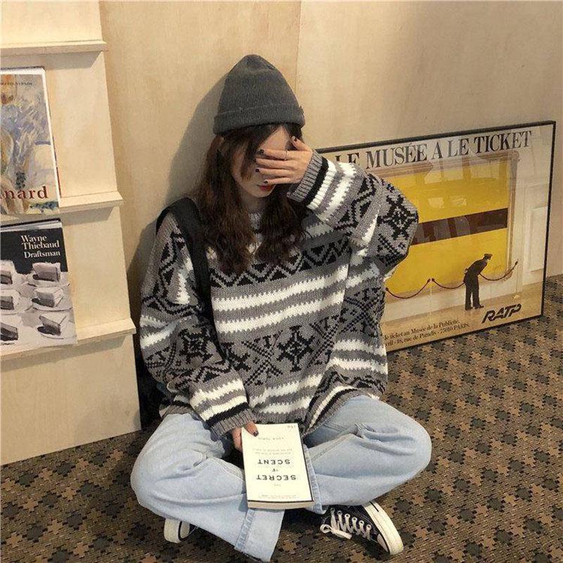 Winter Korean knitwear striped sweater female students retro round neck long sleeve pullover sweater